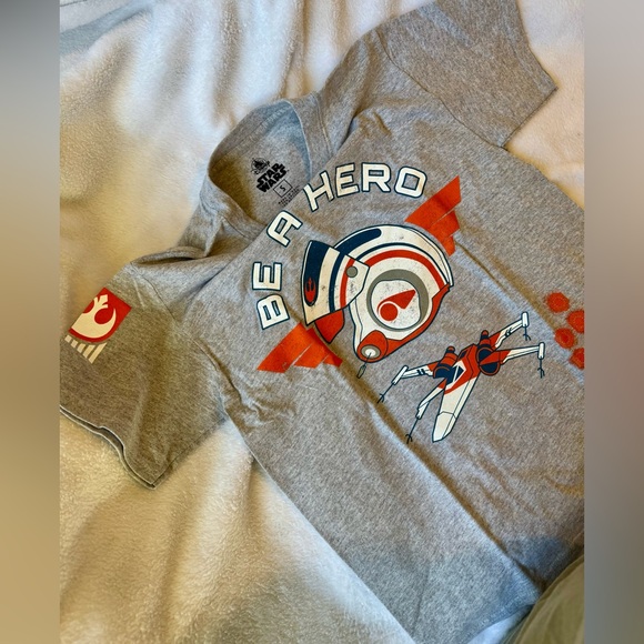 Disney Parks Star Wars Youth Sz Small Tshirt - Picture 3 of 3